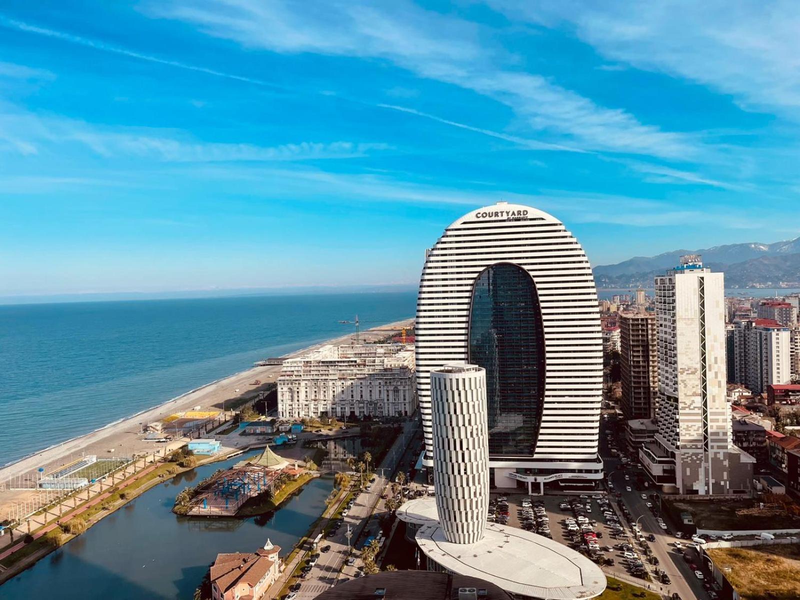 Orbi Aparthotel In Батуми Экстерьер фото
